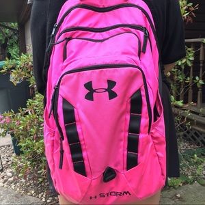 UNDER ARMOUR BACKPACK HOT PINK